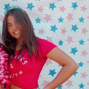 Meet your Posher, Roojon